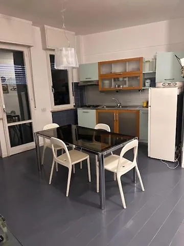 Fronte Mare Con Vista Mozzafiato Pésaro