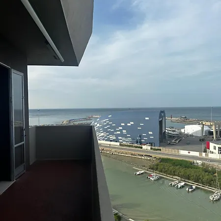 Appartamento Con Vista Mozzafiato Fronte Mare Apartmán Pesaro
